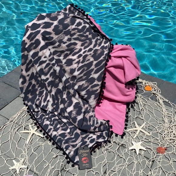 Sarong / Towel - Picture 1 of 7